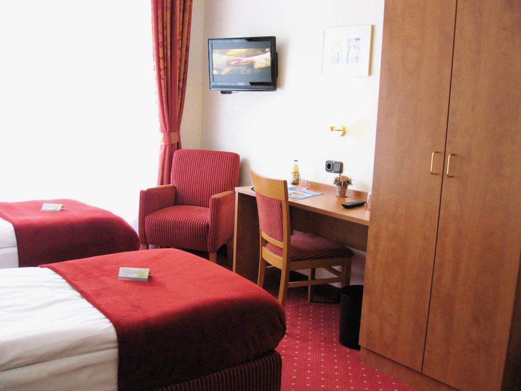 Ruhr Hotel エッセン エクステリア 写真