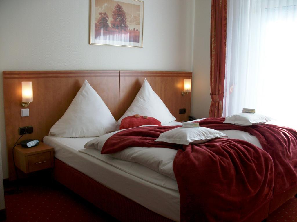 Ruhr Hotel エッセン エクステリア 写真